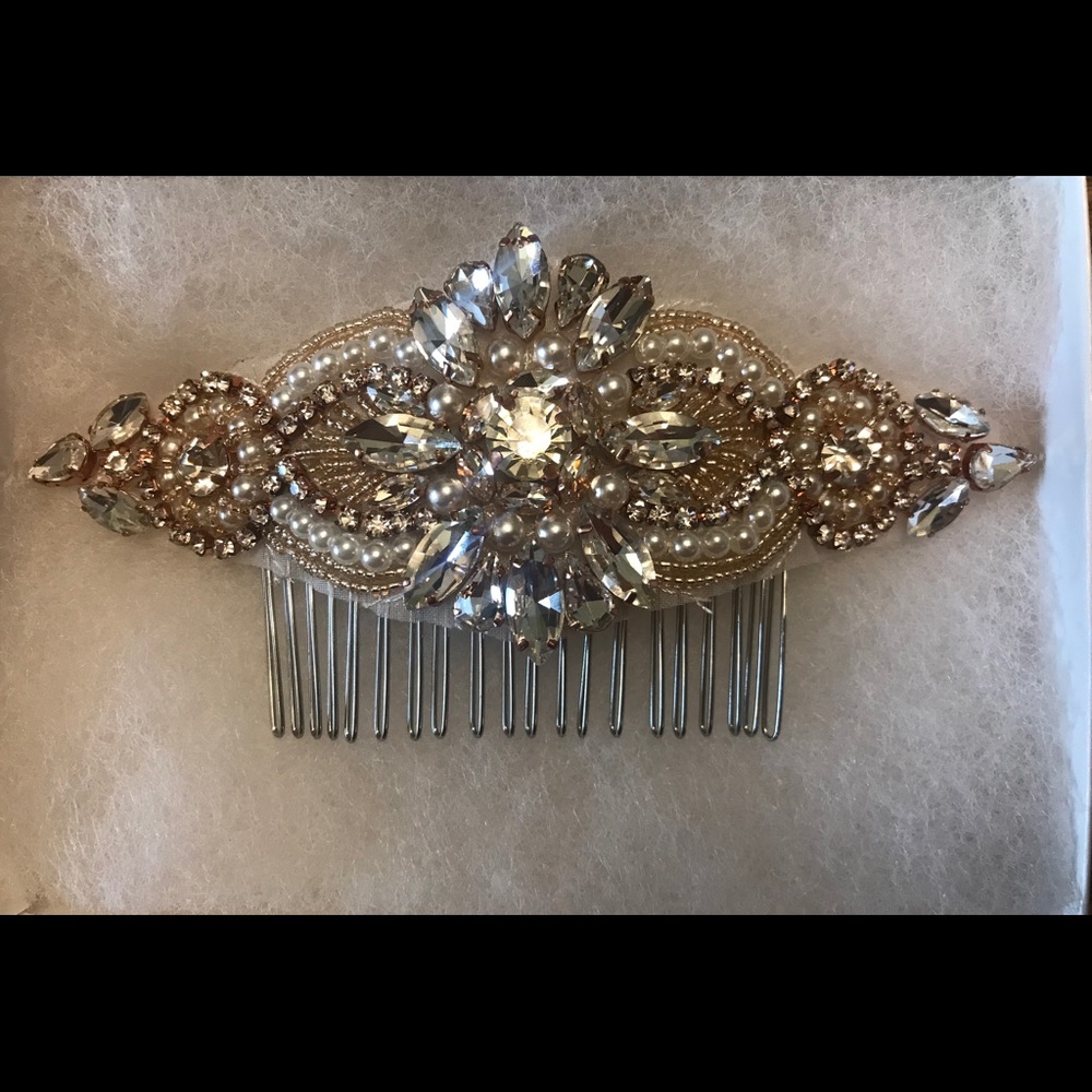 Bridal comb